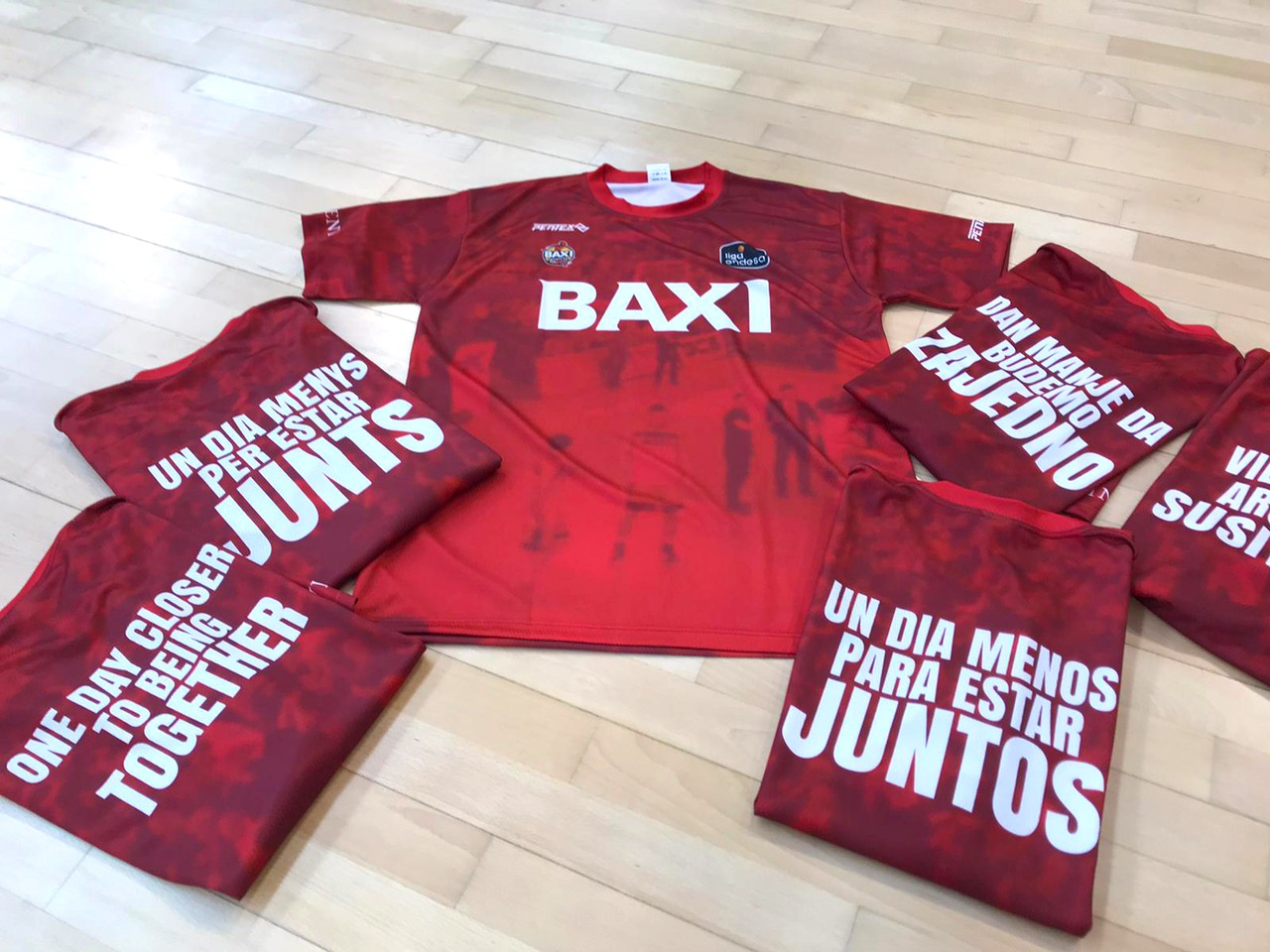 Check out the winners of the special t-shirt dedicated to BAXI Manresa subscribers