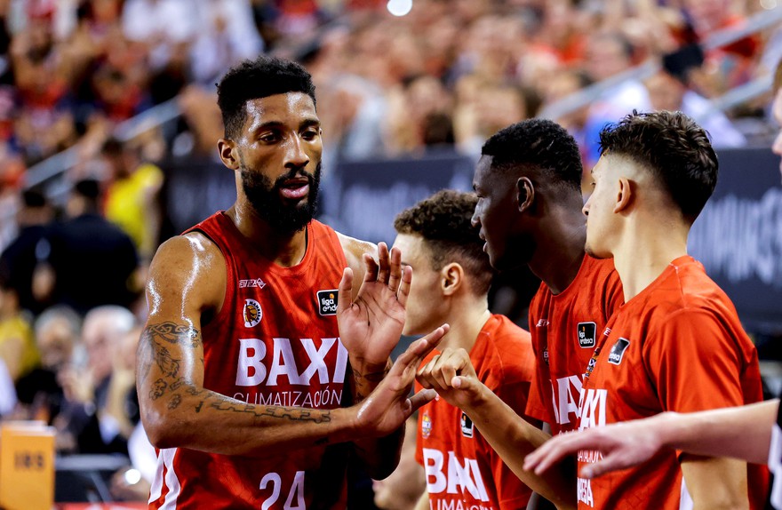 Marcus Lee is released from BAXI Manresa