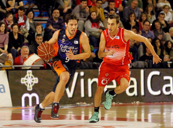 En imágenes: La Bruixa d’Or – Valencia Basket