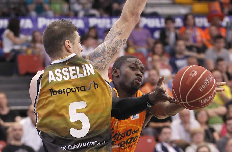 La Bruixa d’Or perd davant un València Basket que lluita encara per la primera posició 92-59