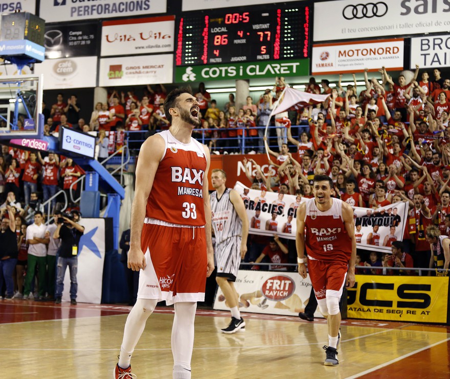 El BAXI Manresa vive una fiesta y se gana una final para los play-off