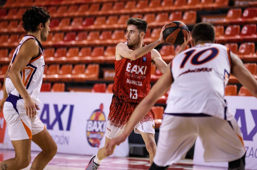 El BAXI Manresa B no da ninguna posibilidad a El Masnou