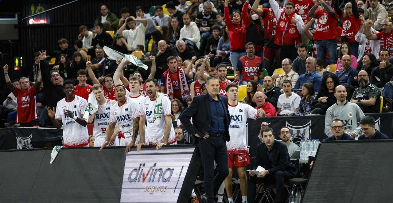 El BAXI Manresa recibe al Baskonia en un duelo de emociones fuertes