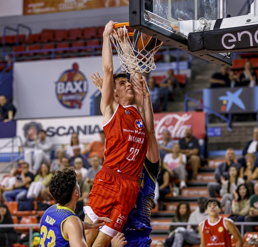 Motor Munich Cadí Manresa wins on the Espanyol court