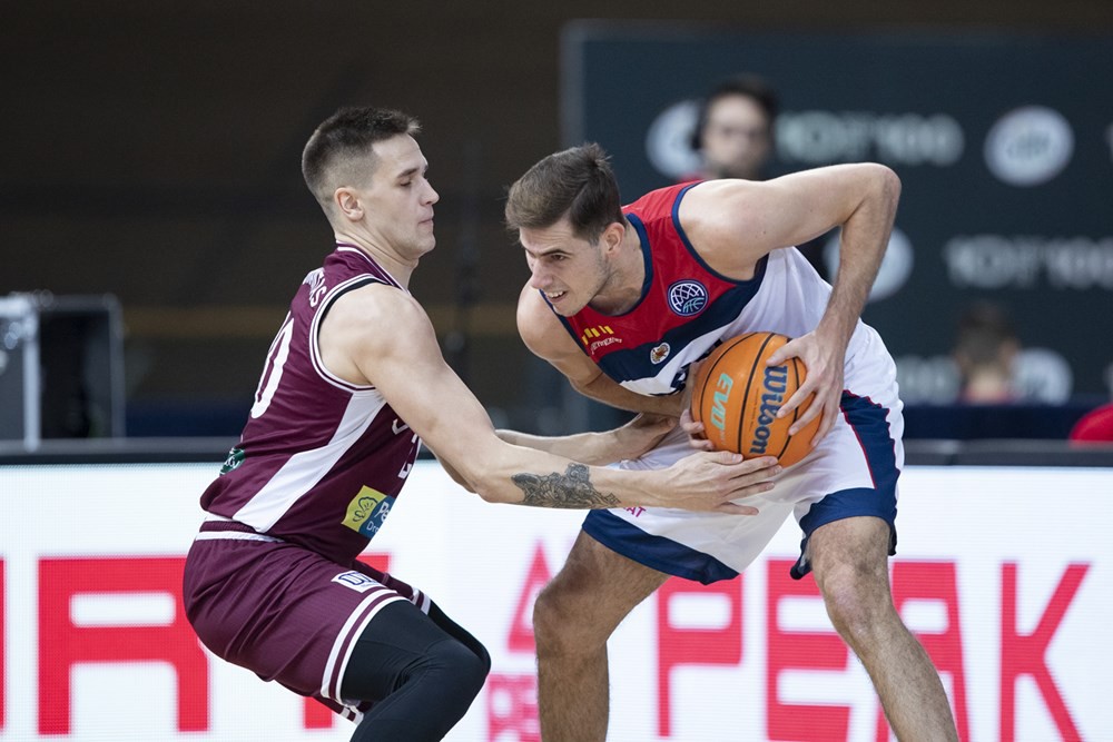 Derrota en la pista del Lietkabelis (77 a 61) en un partido trabado