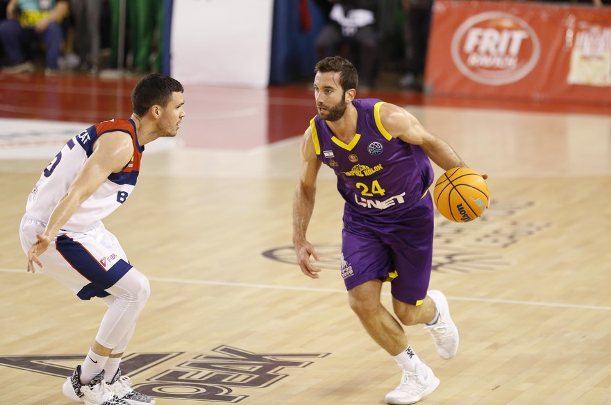 Galería de fotos J12 BCL: BAXI Manresa 65 - UNET Holon 67