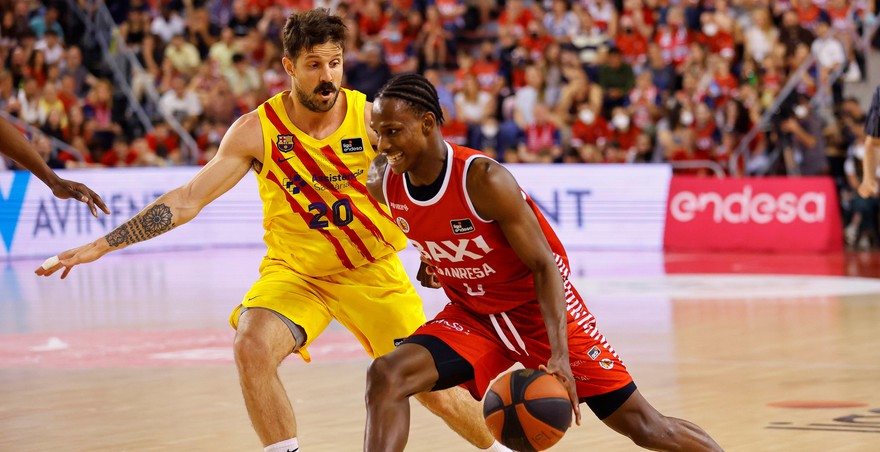 A fatigued BAXI Manresa ends up outclassed by Barça