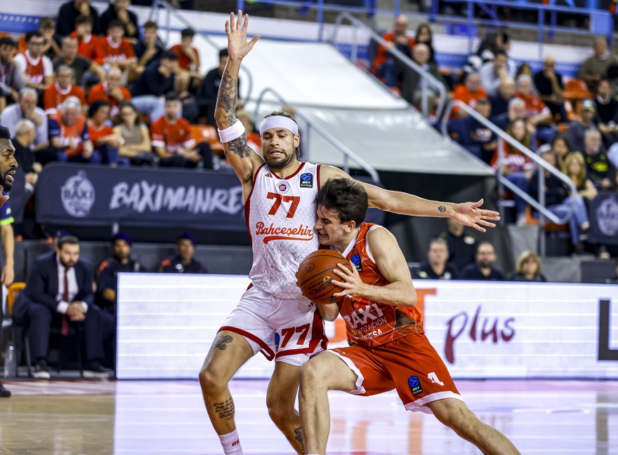 Galeria de fotos J5 EC: BAXI Manresa 67 - Bahcesehir College Istanbul 81