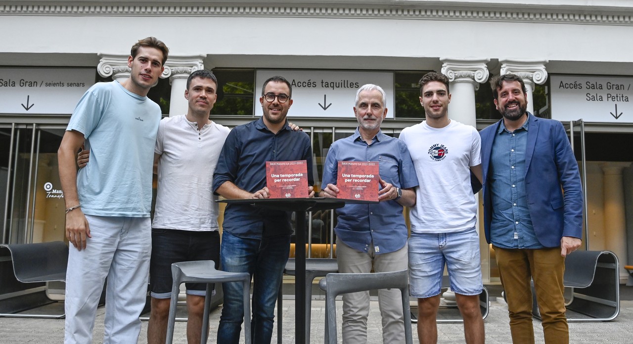 El BAXI Manresa presenta el libro fotográfico "Una temporada para recordar"