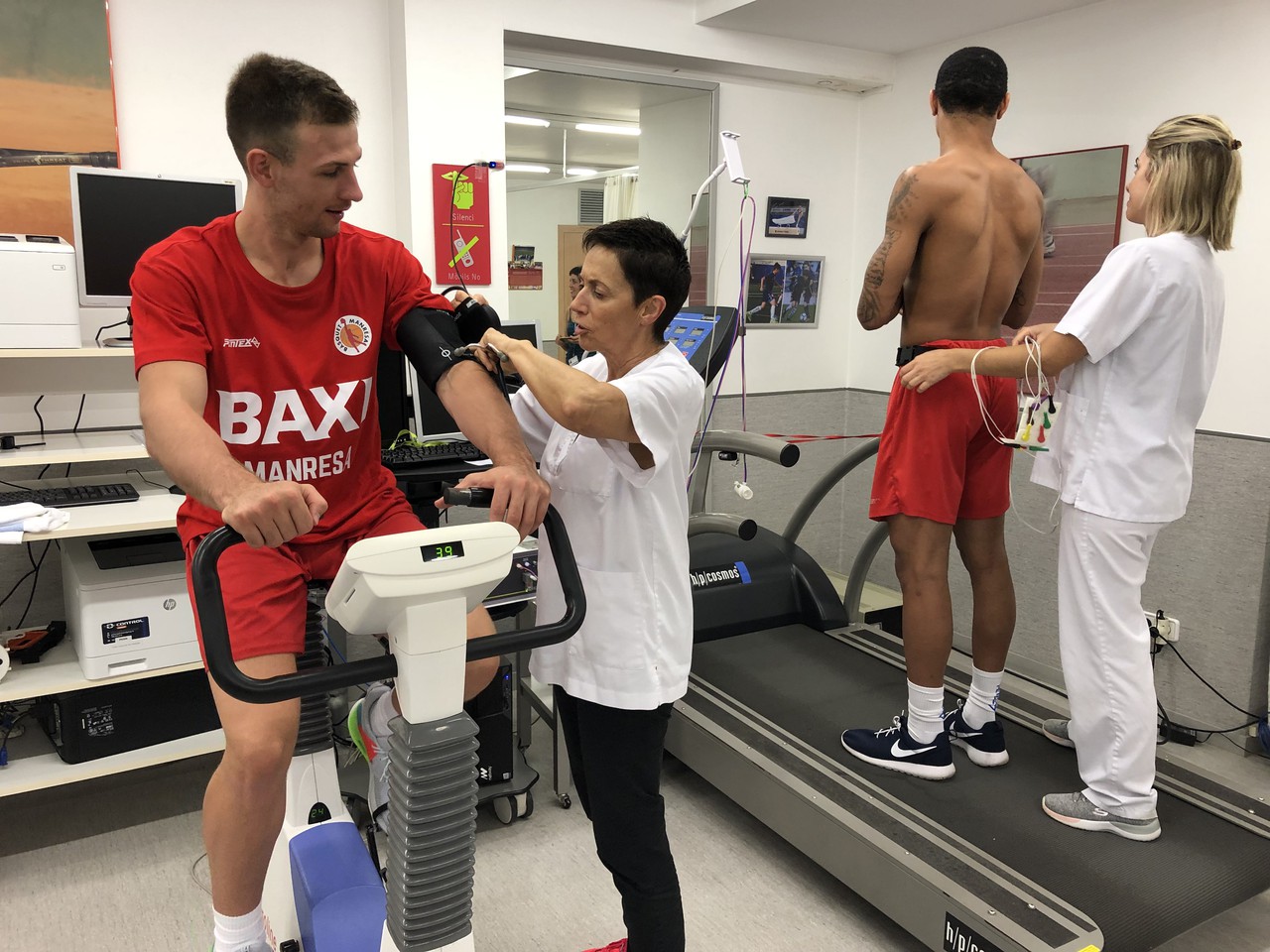 BAXI Manresa starts the preseason with medical exams at CIMETIR, at the Sant Josep Clinic