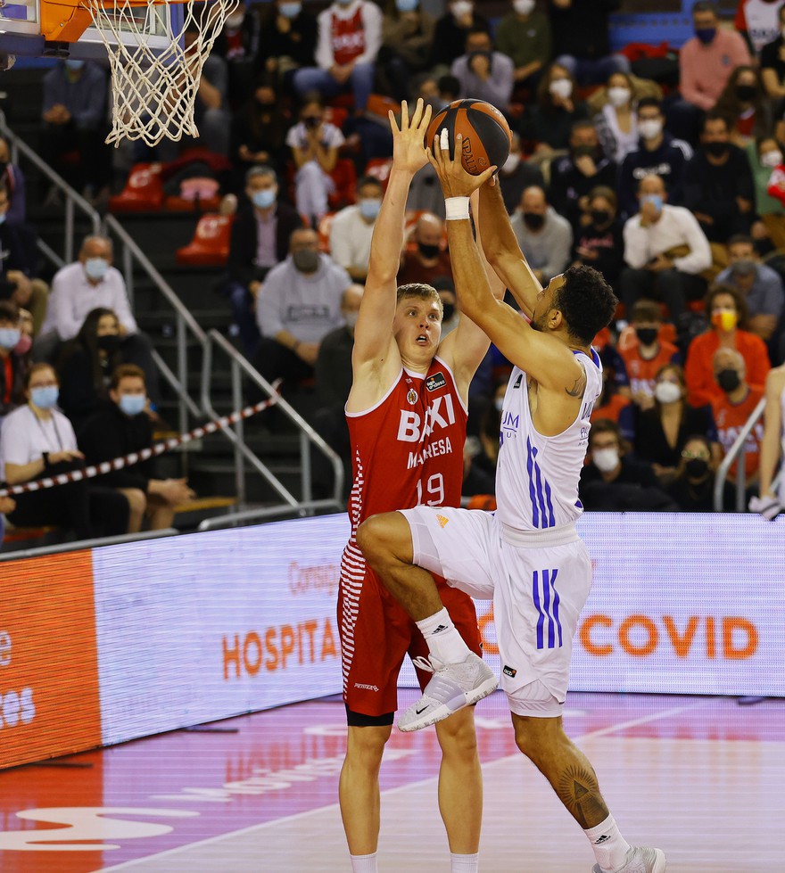 Photo Gallery J17: BAXI Manresa 87 - Real Madrid 92