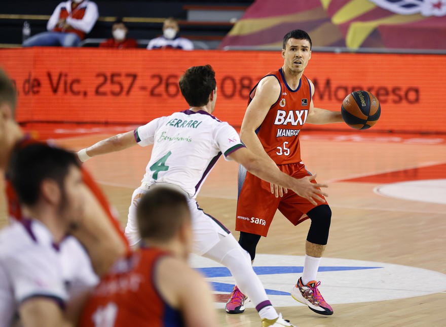 Photo Gallery J20: BAXI Manresa 90 - Unicaja 83