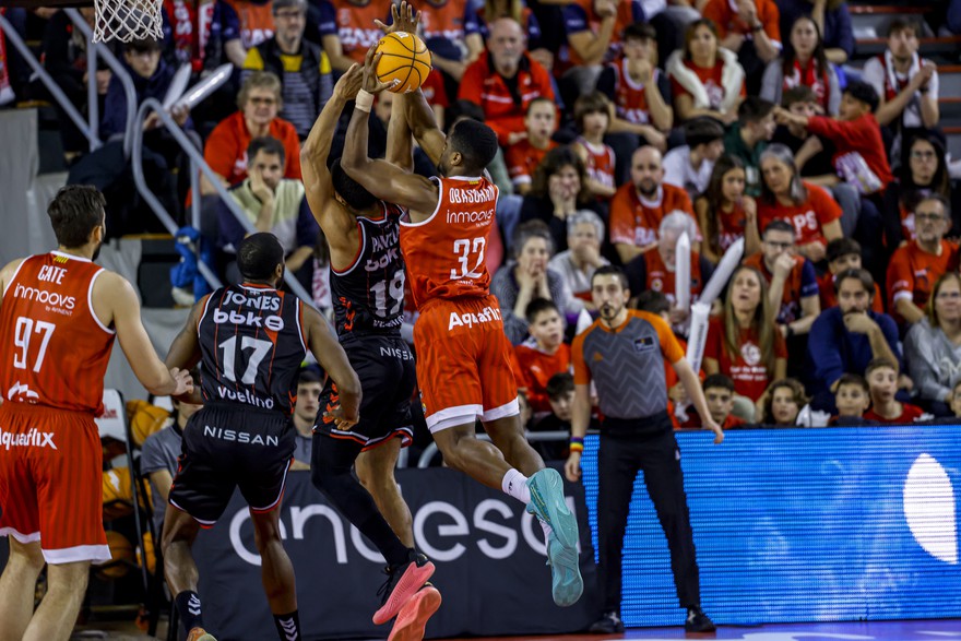 Galeria de fotos J20: BAXI Manresa 89 - Surne Bilbao Basket 74