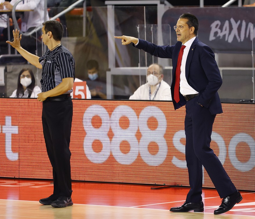 Photo Gallery J31: BAXI Manresa 92 - Casademont Zaragoza 82