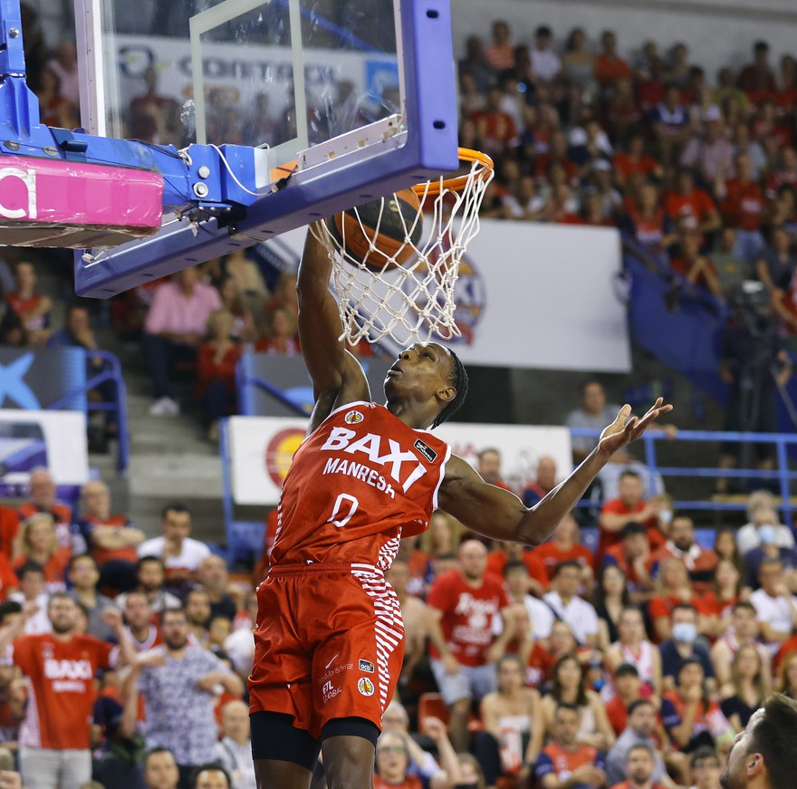 Photo Gallery J34: BAXI Manresa 80 - Barça 94