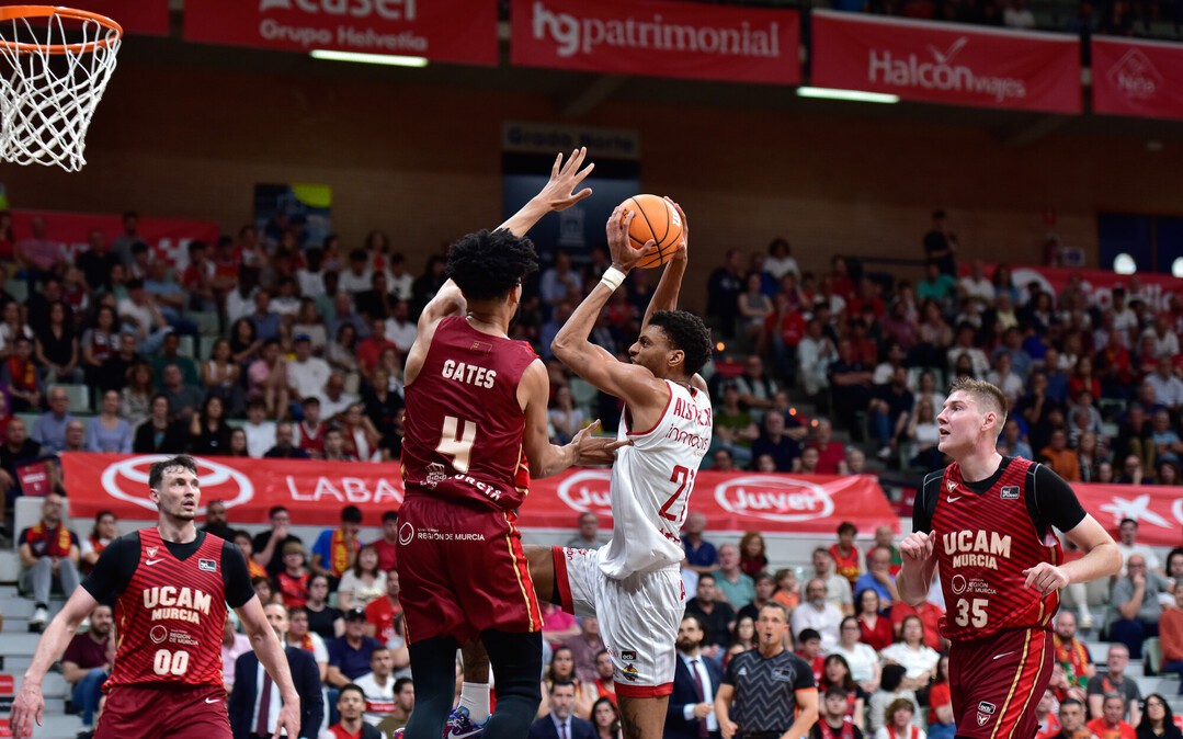 Mistake punishes BAXI Manresa in Murcia
