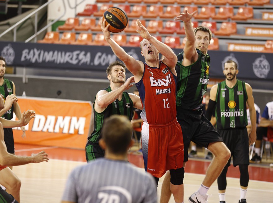 BAXI Manresa closes the pre-season with good feelings