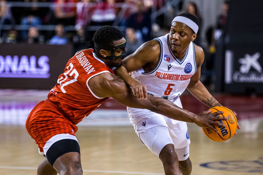Galeria de fotos J5 Top16: BAXI Manresa 96 - Pallacanestro Reggiana 90