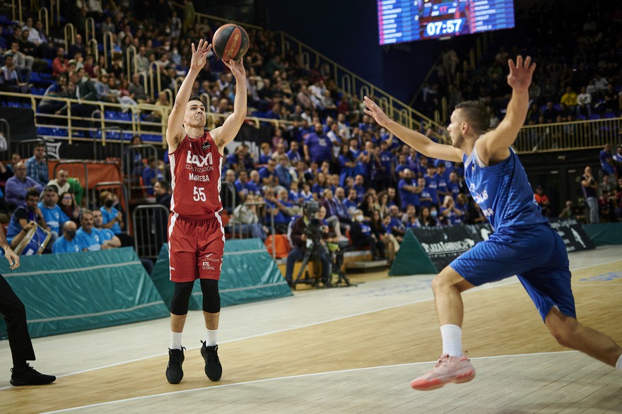 Fuenlabrada: threat from Marc Garcia and duel of assistants