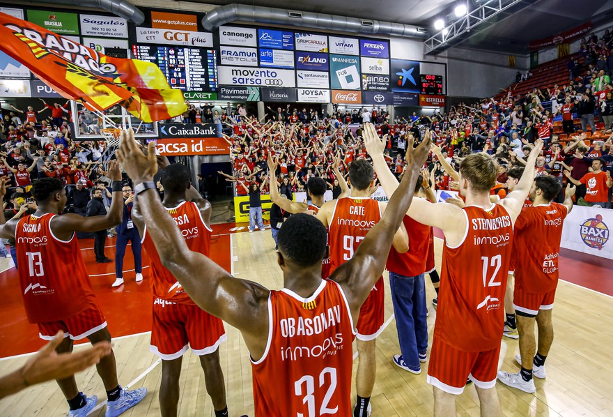 BAXI Manresa wins a very close match against UCAM Murcia