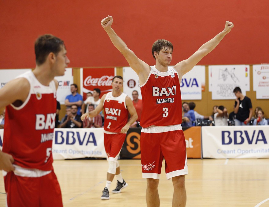 BAXI Manresa starts the preseason with victory in an exciting final