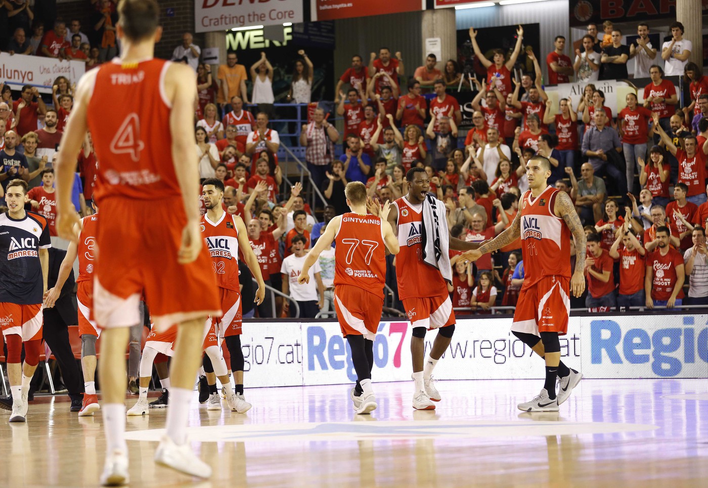Infarction match with extra time, but ICL Manresa puts the 1-0 in the final (83-76)