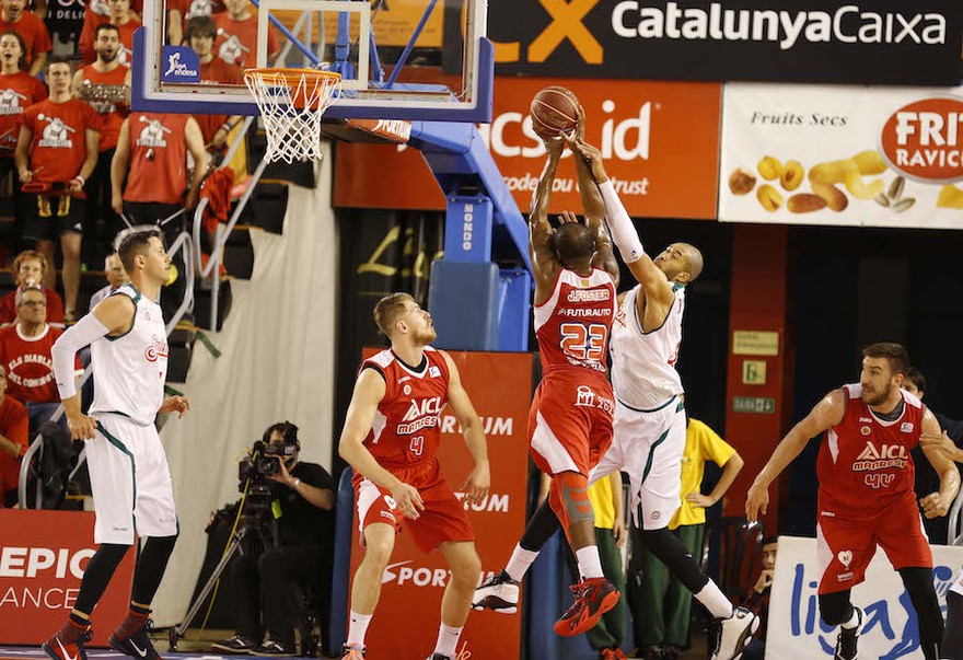 Un ICL Manresa amb massa errors cau al Congost davant el Baloncesto Sevilla (65-72)