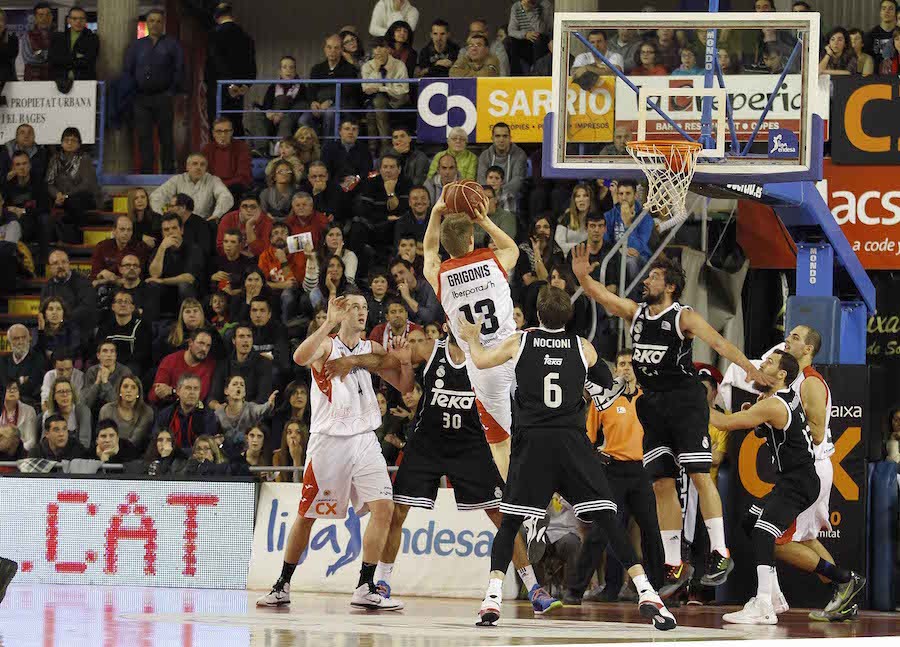 Lluny de l’encert del Real Madrid