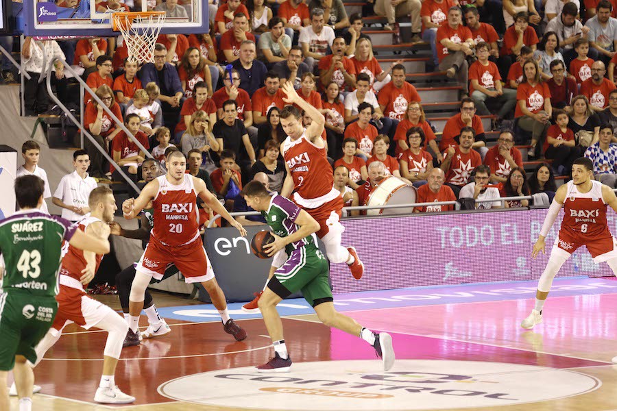 Un BAXI Manresa combatiu topa amb Wiltjer al 3r quart