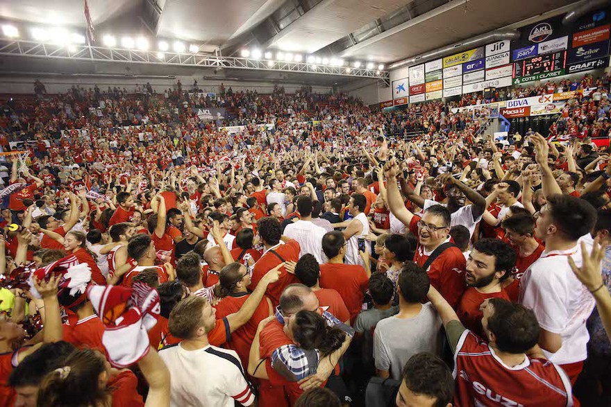 El ICL Manresa sube a ACB apalizando el Melilla (97-67)