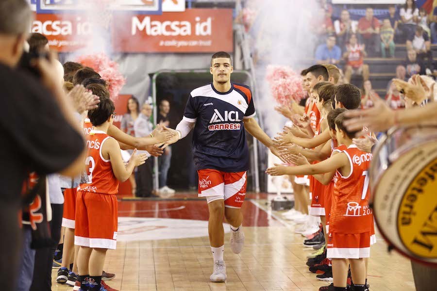 L’ICL Manresa es presenta al Nou Congost amb victòria davant el Barça