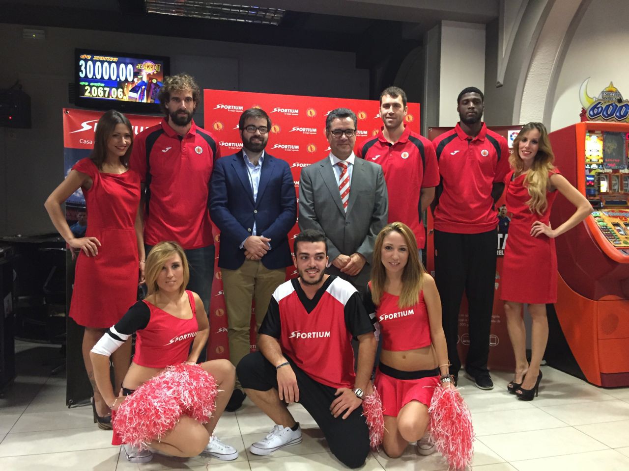 Sportium se presenta como nuevo co-sponsor de Bàsquet Manresa