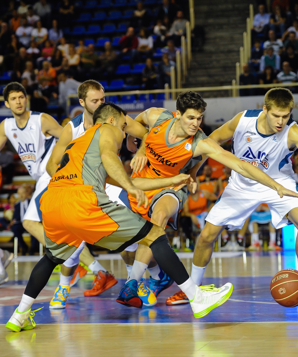 Inicio con derrota del ICL Manresa en la pista del Montakit Fuenlabrada