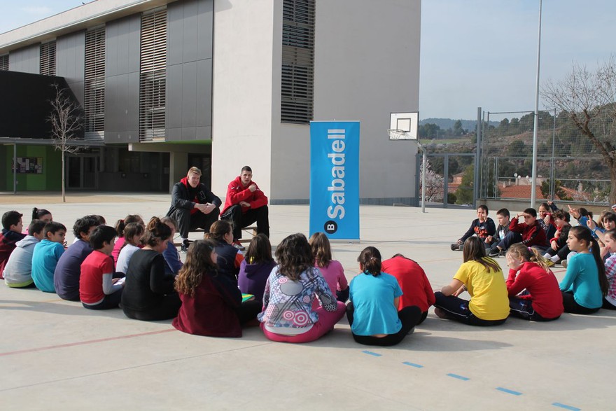 School Joncadella, from Sant Joan de Vilatorrada