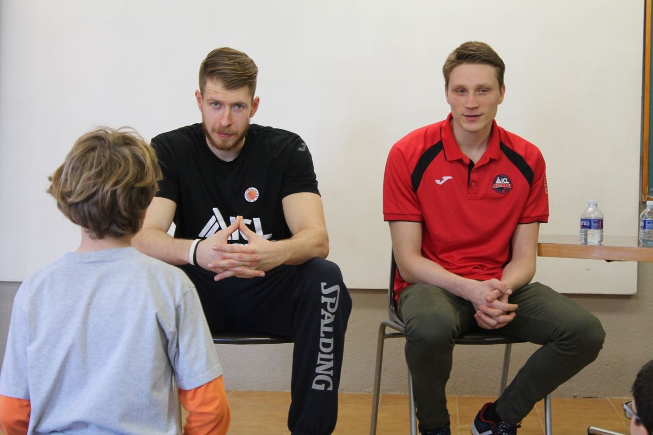 Grigonis i Auda visiten l’escola Vedruna de Manresa